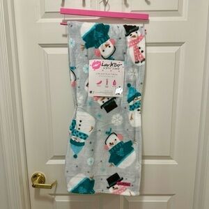 Betsey Johnson Ultra Soft Plush Throw Snowman Blanket